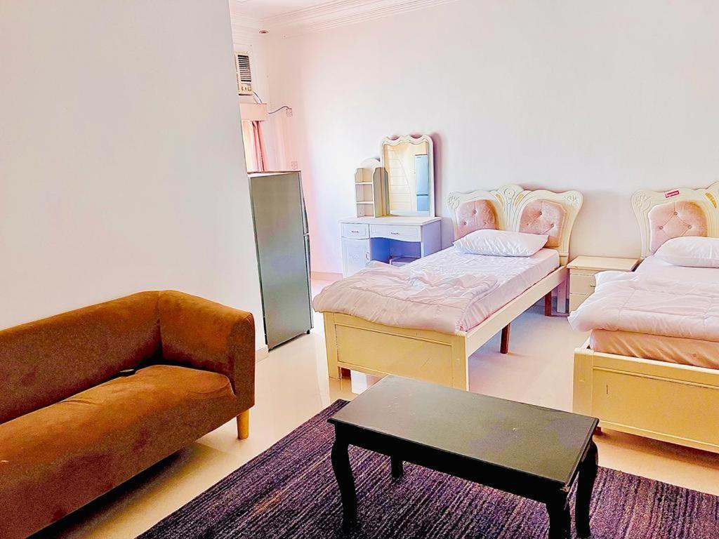 Al Tharya Furnished Apartments Awqad Bayt Fadil Eksteriør bilde