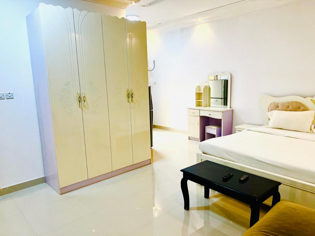 Al Tharya Furnished Apartments Awqad Bayt Fadil Eksteriør bilde